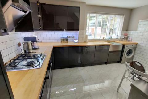 15 Brunel Road, Stevenage, SG2 0AB