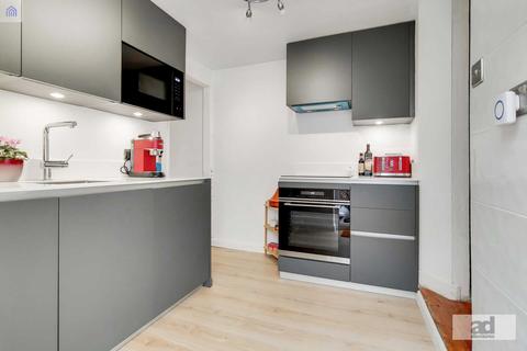 207 Crownfield Road, London, E15 2AS