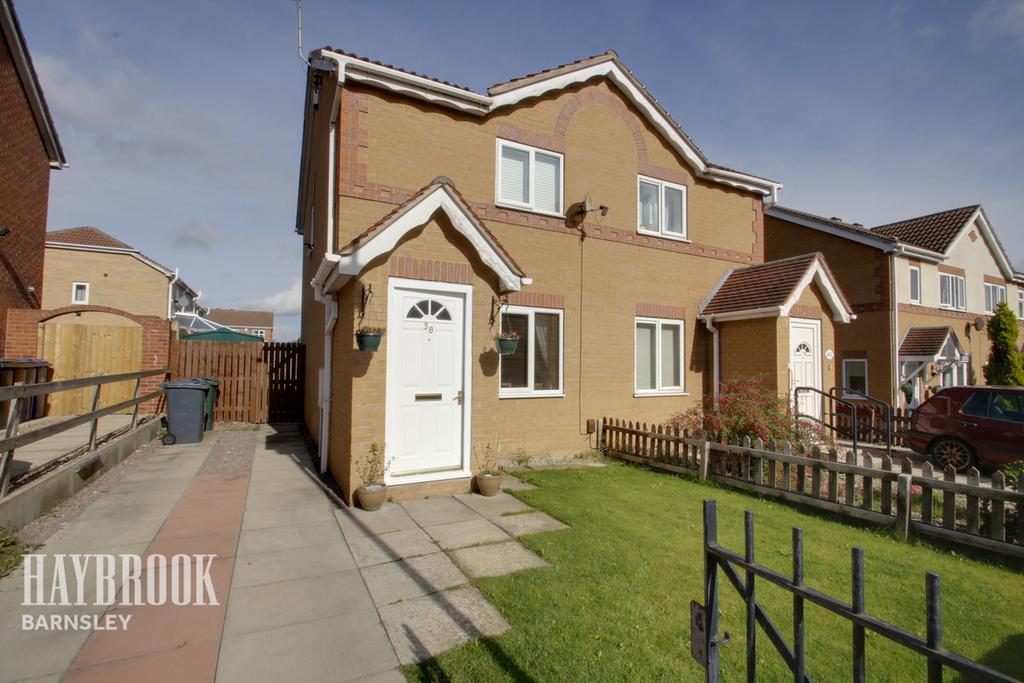 Raven Royd, Athersley 2 bed semidetached house £100,000