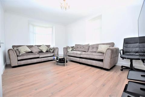 40 Adomar Road, Dagenham, RM8 3LR