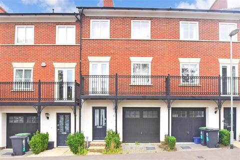 6 Mowbray Close, Epping, CM16 5AZ