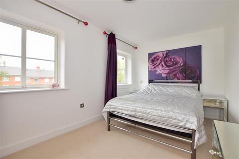 6 Mowbray Close, Epping, CM16 5AZ