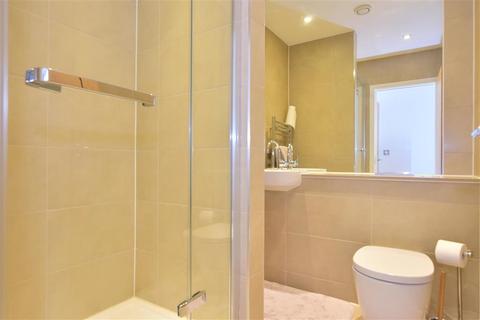 6 Mowbray Close, Epping, CM16 5AZ