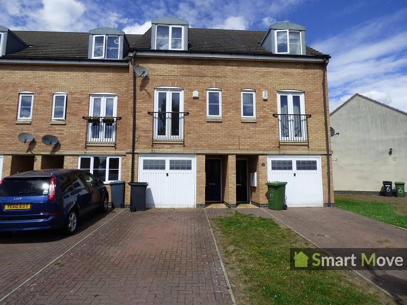 Beaumont Way, Hampton Hargate, Peterborough, Cambridgeshire. PE7 8DN 3 bed terraced house £930