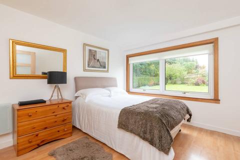 121/18 Comiston Drive, Edinburgh, EH10 5QU