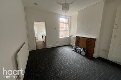 3 bedroom terraced house to rent, Upper Charnwood Street, Leicester