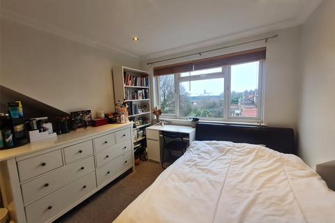 2 bedroom apartment to rent, Hanger Lane, Ealing, London, W5