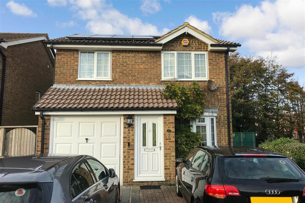 Naseby Avenue, Folkestone, Kent 3 bed detached house £300,000