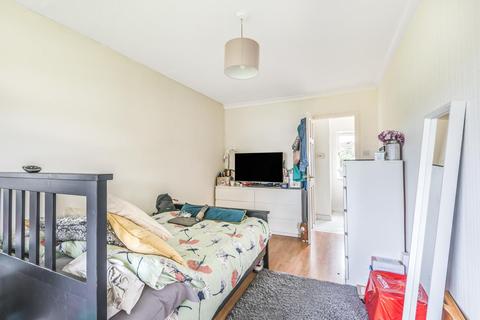 25 Buckingham Avenue, Thornton Heath, CR7 8AS