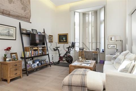 3 bedroom apartment to rent, Pearson Square, Fitzrovia, W1T