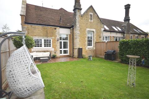 29 Jepson Drive, Stone, Dartford, DA2 6FR