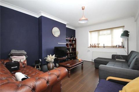 46 Monarch Parade, Mitcham, CR4 3HA
