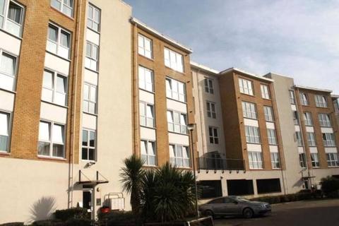 1 bedroom apartment to rent, Admirals Way, Gravesend, Kent, DA12