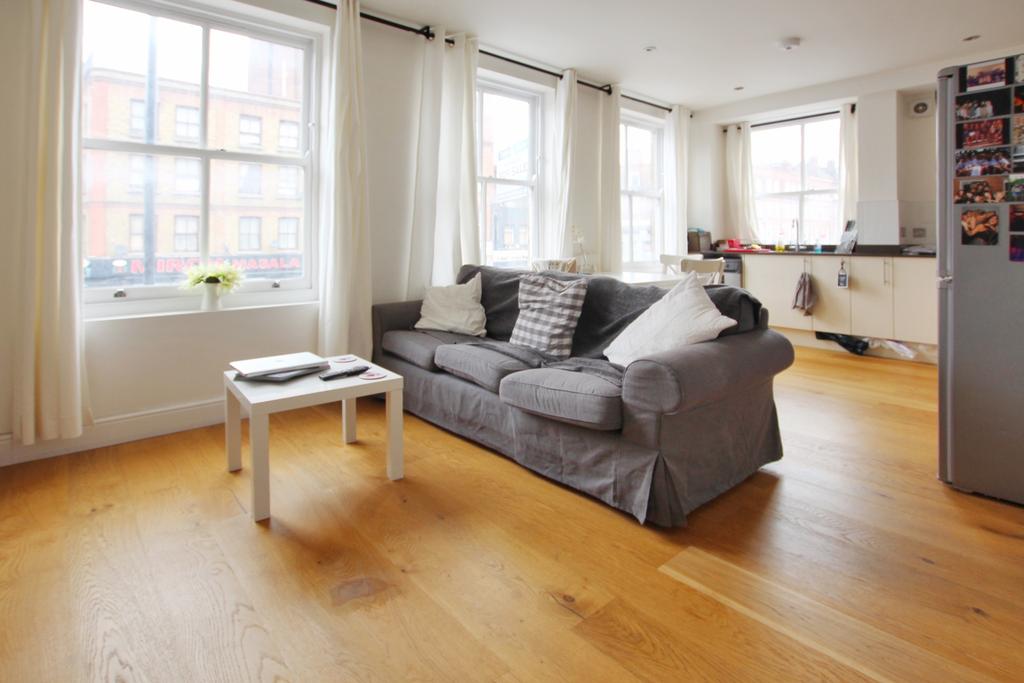 Ropewalk Gardens, London E1 1DD 2 bed flat £2,100 pcm (£485 pw)