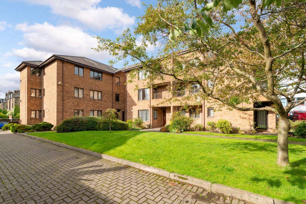 1B/4, Abbotsford Crescent, Edinburgh... 2 bed flat £290,000