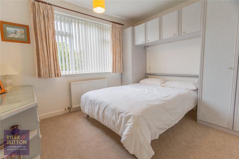 8 Evesham Close, Middleton, Manchester, M24 1PU