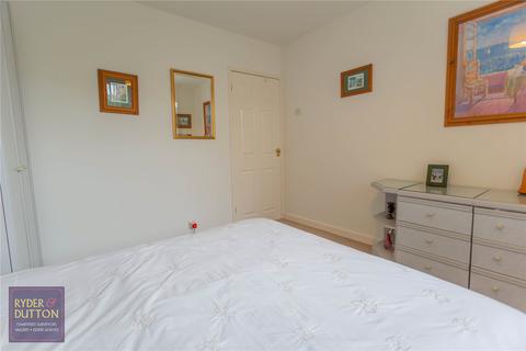 8 Evesham Close, Middleton, Manchester, M24 1PU