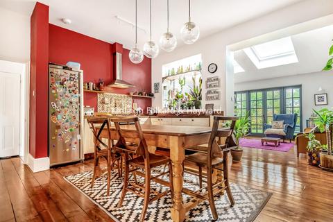 56 Verdant Lane, London, SE6 1LF