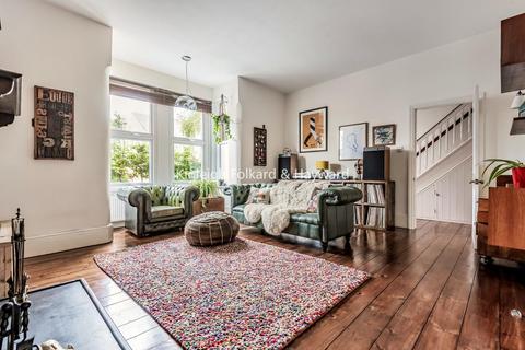 56 Verdant Lane, London, SE6 1LF