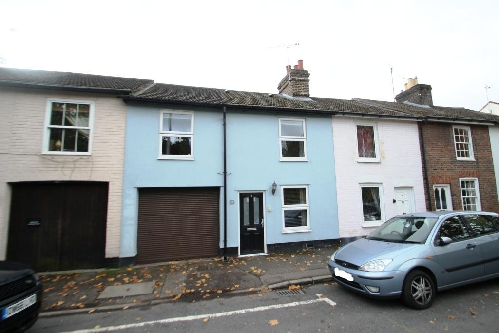 Ellesmere Road, Berkhamsted, HP4 3 bed terraced house £1,550 pcm (£358 pw)