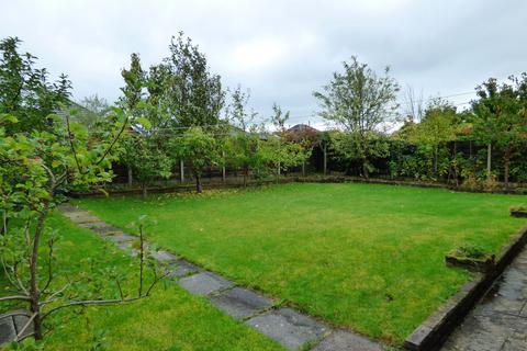 23 Ashbourne Drive, High Lane, Stockport, SK6 8DB