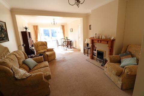 50 Princes Close, North Weald, Epping, CM16 6EW