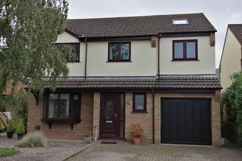 5 Dernside Close, Wellington, Hereford, HR4 8BP