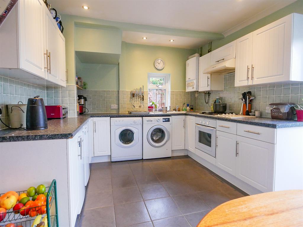 Leinster Avenue, Knowle, Bristol, BS4 1NN 3 bed terraced house £220,000