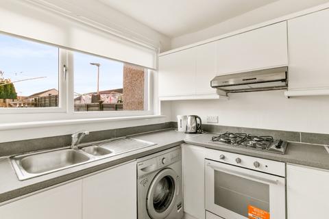 undefined, Braehead, Alexandria, West Dunbartonshire, G83