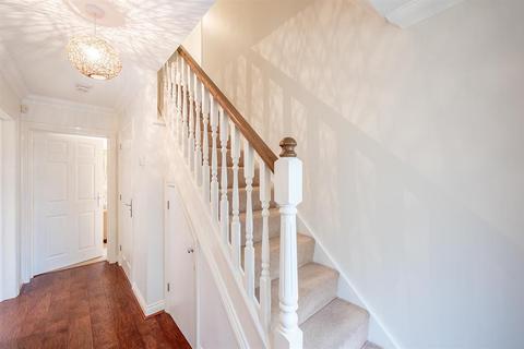 14 Dunsley Drive, Stourbridge, DY8 5RA