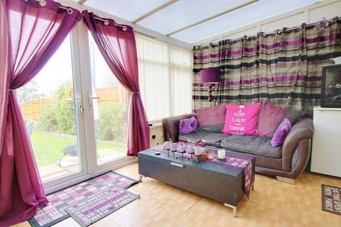 6 Bronte Way, Southampton, SO19 7JG