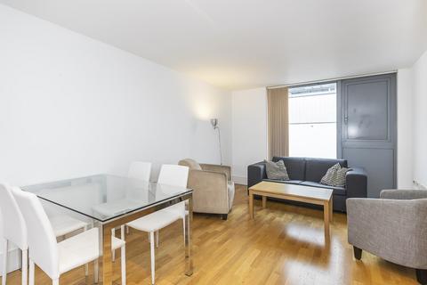 2 bedroom flat to rent, Stadium Mews, Highbury, London N5
