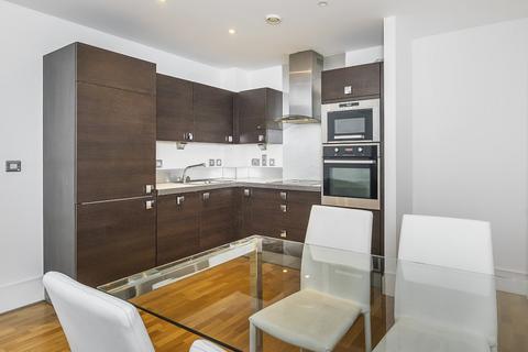 2 bedroom flat to rent, Stadium Mews, Highbury, London N5