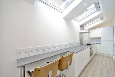 Crown House Highfield Crescent, Hindhead, GU26 6TG
