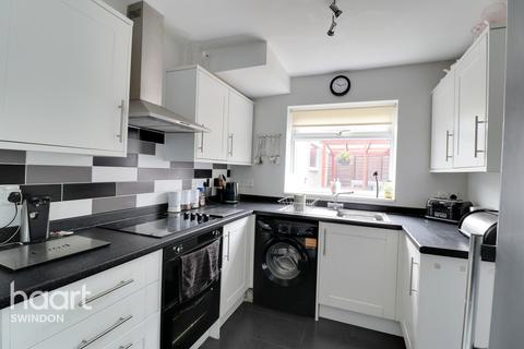 88 Stratton Road, Swindon, SN1 2PR