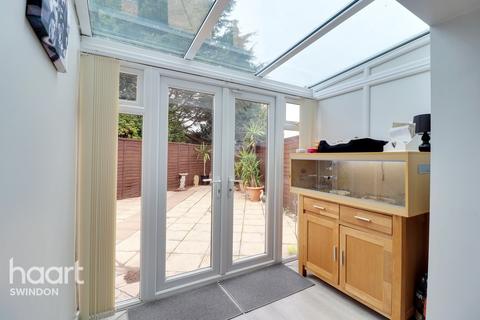 88 Stratton Road, Swindon, SN1 2PR