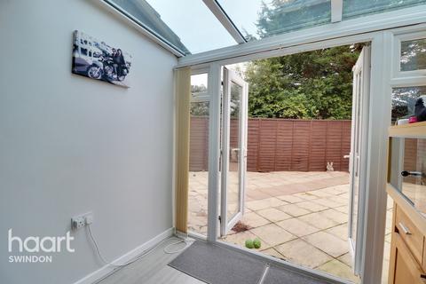 88 Stratton Road, Swindon, SN1 2PR