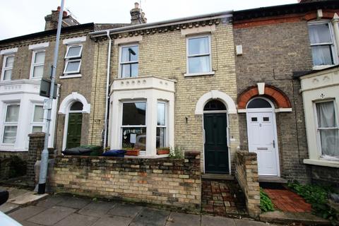 35 Abbey Road, Cambridge, CB5 8HH