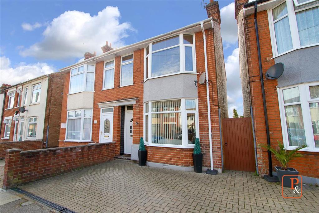 Britannia Road, Ipswich 3 bed semidetached house £230,000