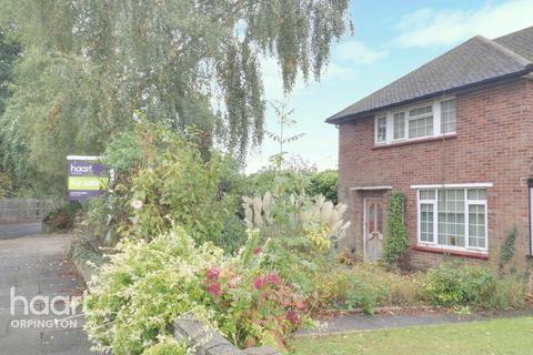 102 Crockenhill Road, Orpington, BR5 4DG