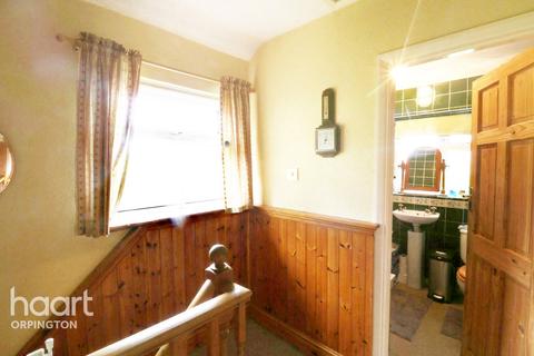 102 Crockenhill Road, Orpington, BR5 4DG