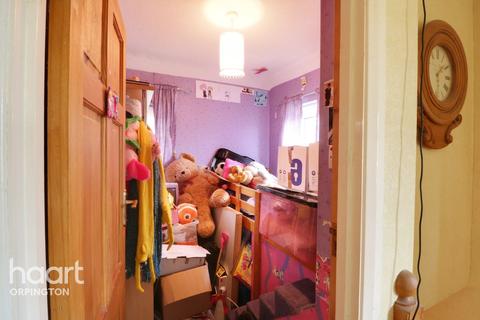 102 Crockenhill Road, Orpington, BR5 4DG