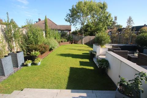 55 Hawkwell Road, Hockley, SS5 4DE