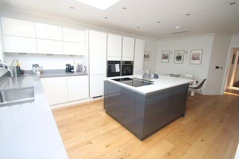 55 Hawkwell Road, Hockley, SS5 4DE
