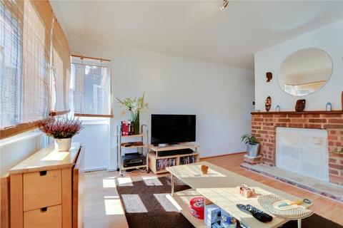 88 Bramble Close, Croydon, CR0 8JJ