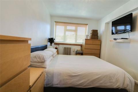 88 Bramble Close, Croydon, CR0 8JJ