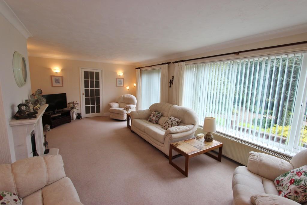 Hawksdown, Walmer 4 bed detached house £845,000