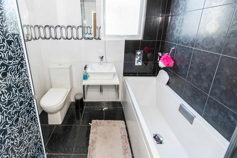 23 Avenue Road, Wallington, SM6 9QF