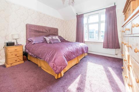 23 Avenue Road, Wallington, SM6 9QF