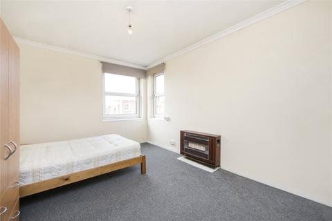 42 Mapledene Estate, London, E8 3LN